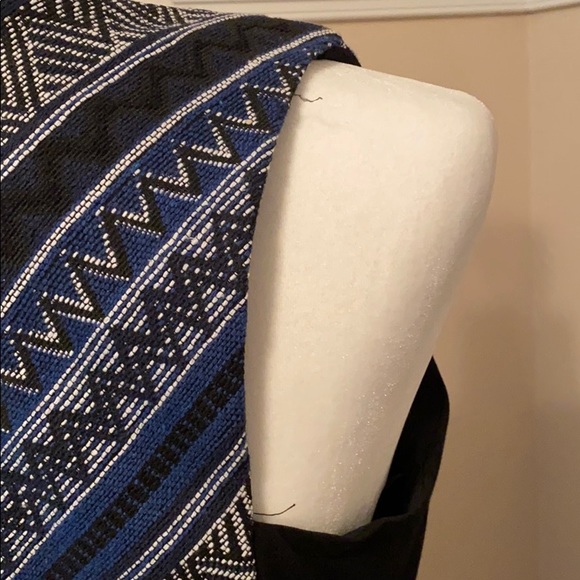 Adelyn Rae medium dress - Picture 3 of 4